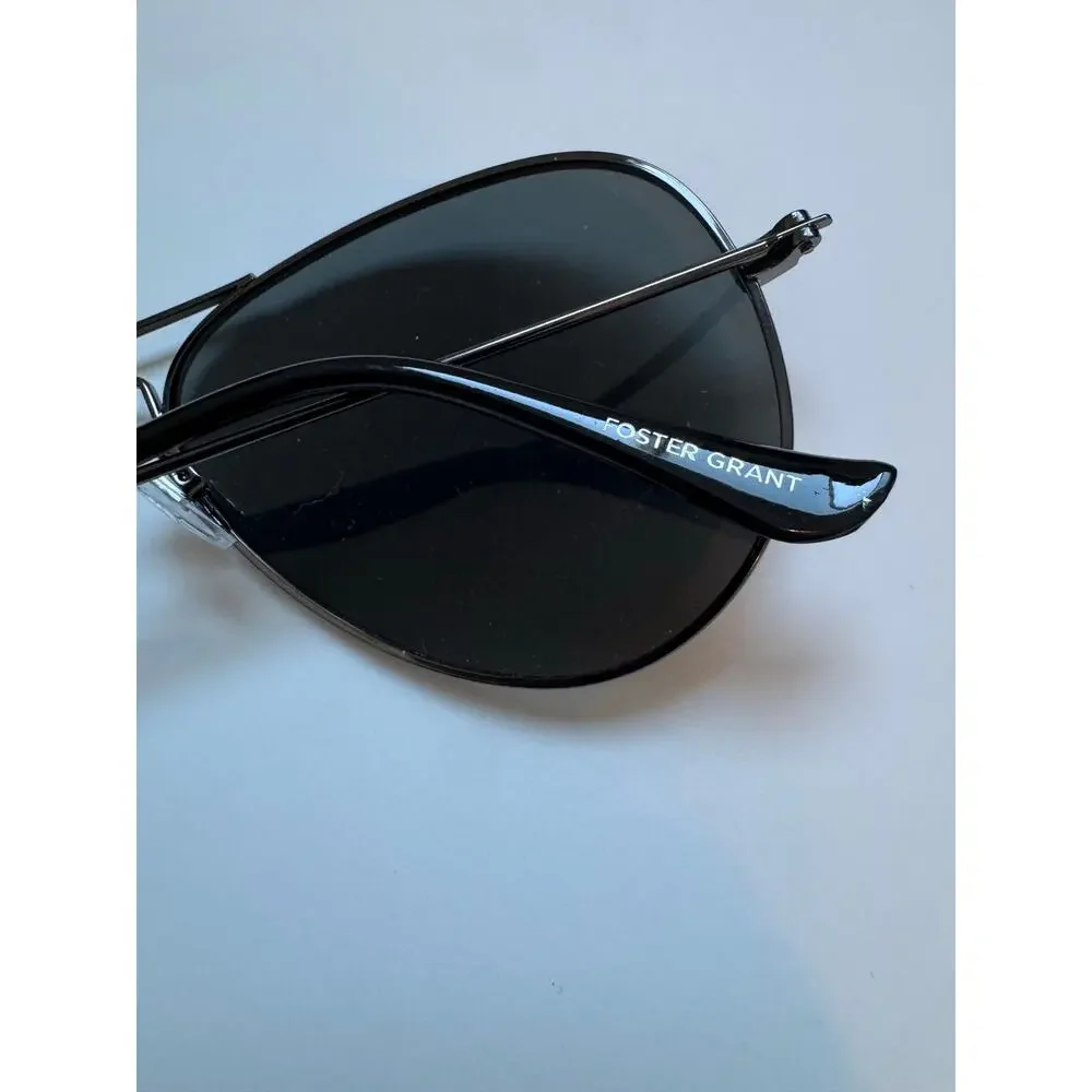 Foster Grant Black Aviator sunglasses
